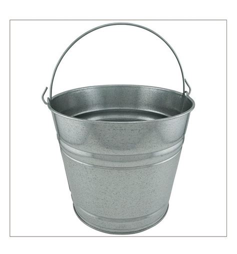 tractor supply metal bucket